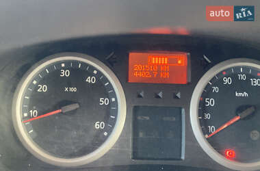 Мінівен Renault Trafic 2011 в 