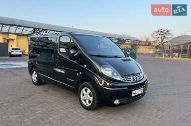 Минивэн Renault Trafic 2013 в Ровно