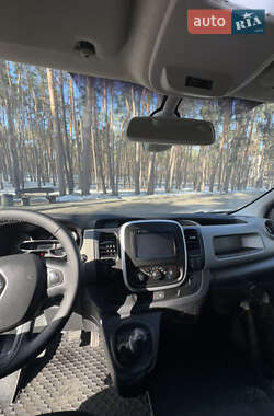 Грузовой фургон Renault Trafic 2015 в Черкассах