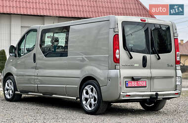 Мінівен Renault Trafic 2013 в Стрию