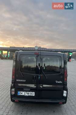 Минивэн Renault Trafic 2005 в Луцке