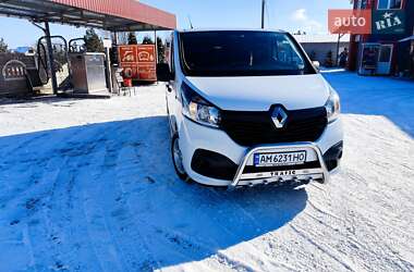Минивэн Renault Trafic 2016 в 