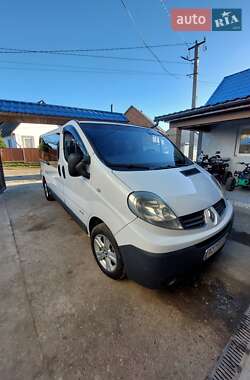 Минивэн Renault Trafic 2008 в Хусте