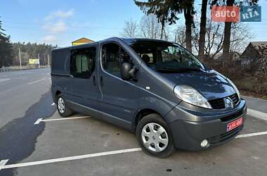 Минивэн Renault Trafic 2013 в Дубно