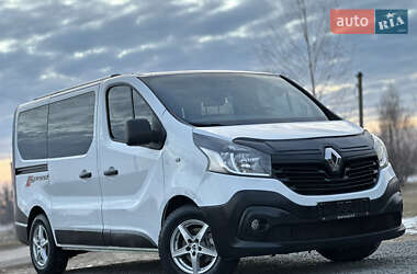 Минивэн Renault Trafic 2015 в Дубно