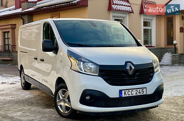 Вантажний фургон Renault Trafic 2016 в Полтаві