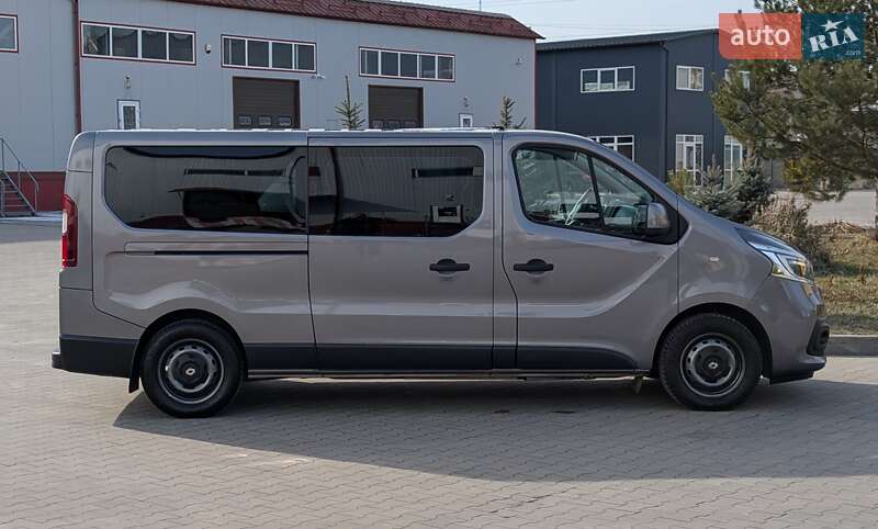 Минивэн Renault Trafic 2016 в Львове