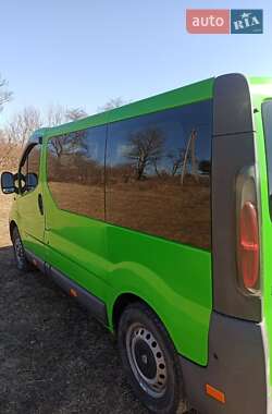 Мінівен Renault Trafic 2003 в Скалаті