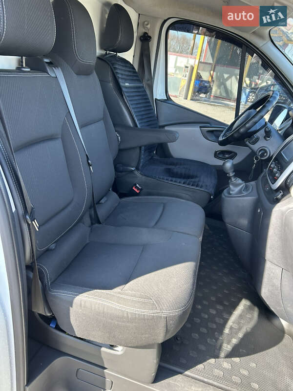 Вантажний фургон Renault Trafic 2018 в Хмельницькому