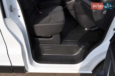 Мінівен Renault Trafic 2021 в 