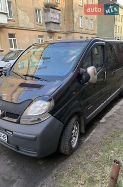 Мінівен Renault Trafic 2003 в Львові