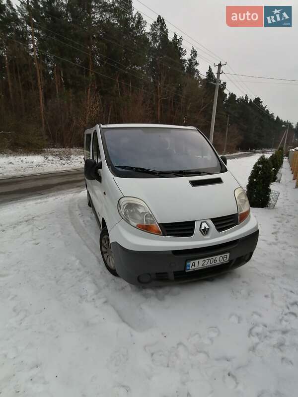 Минивэн Renault Trafic 2006 в Киеве