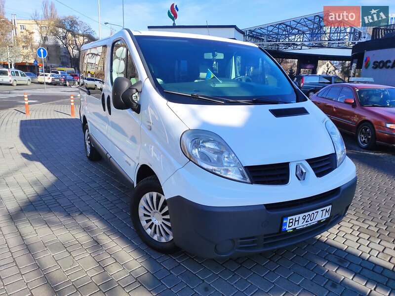 Минивэн Renault Trafic 2013 в Сумах фото 3 Минивэн Renault Trafic 2013 в Сумах