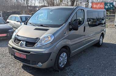 Мінівен Renault Trafic 2011 в Рівному