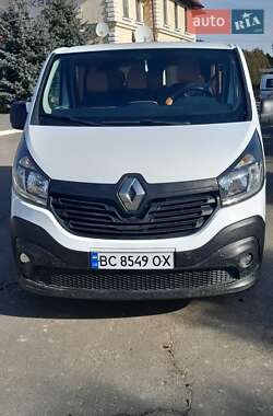 Минивэн Renault Trafic 2015 в Старом Самборе