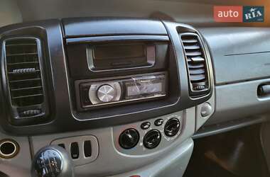 Мінівен Renault Trafic 2005 в 