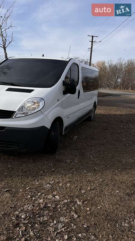 Минивэн Renault Trafic 2014 в Казатине