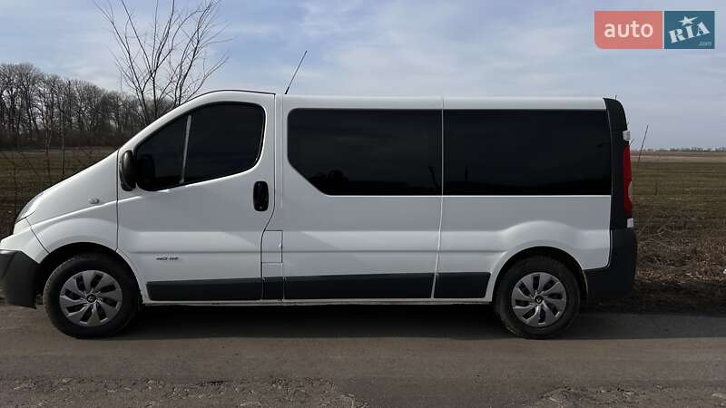 Минивэн Renault Trafic 2014 в Казатине