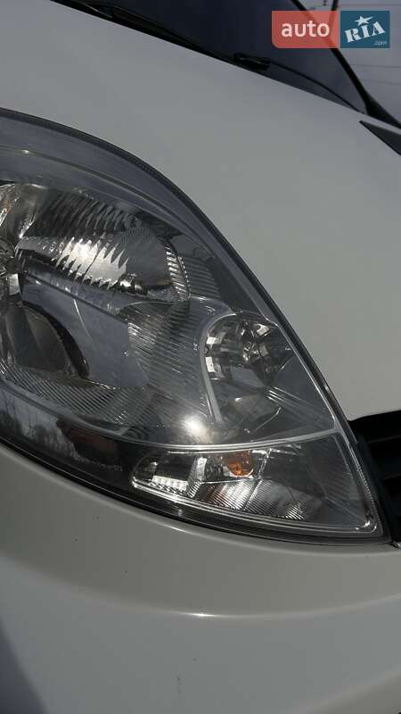 Минивэн Renault Trafic 2014 в Казатине