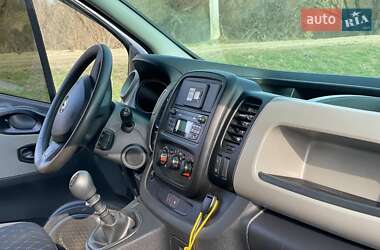 Вантажний фургон Renault Trafic 2016 в Одесі