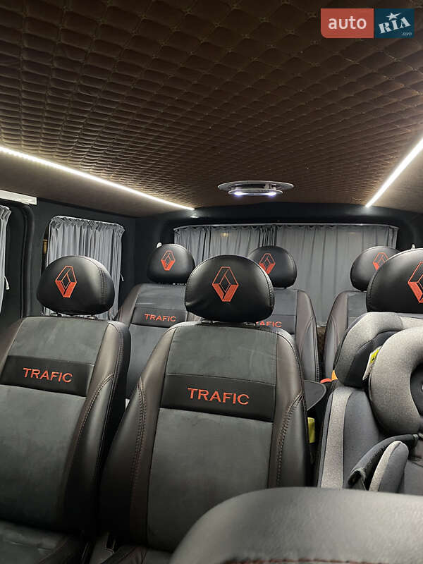 Минивэн Renault Trafic 2013 в Ирпене