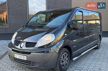 Мінівен Renault Trafic 2008 в Коломиї