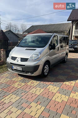 Минивэн Renault Trafic 2012 в Калуше