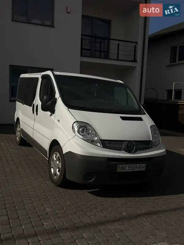 Renault Trafic 2012