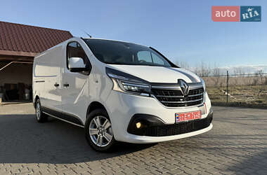 Грузовой фургон Renault Trafic 2020 в 