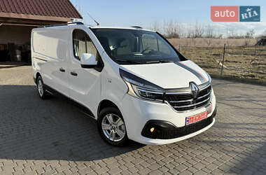 Грузовой фургон Renault Trafic 2020 в 
