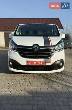 Грузовой фургон Renault Trafic 2020 в 