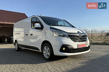 Грузовой фургон Renault Trafic 2020 в 