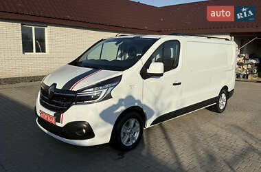 Грузовой фургон Renault Trafic 2020 в 