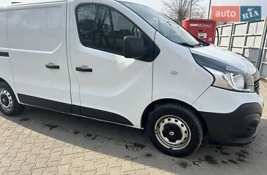 Грузовой фургон Renault Trafic 2018 в 