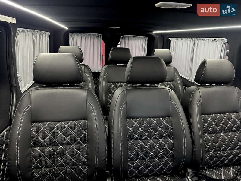 Мінівен Renault Trafic 2021 в Дубні