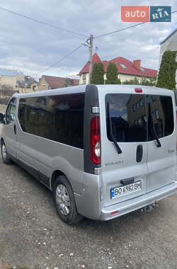 Мінівен Renault Trafic 2013 в 
