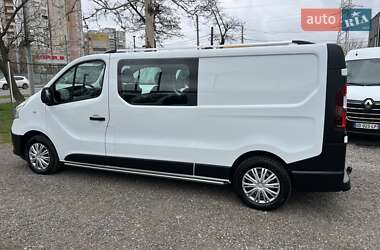 Грузопассажирский фургон Renault Trafic 2018 в 