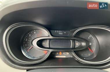 Грузопассажирский фургон Renault Trafic 2018 в 