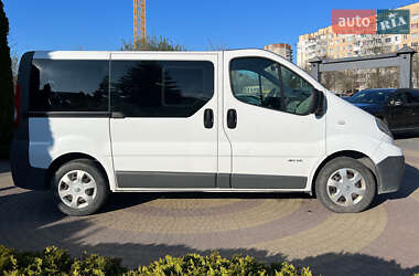 Мінівен Renault Trafic 2013 в 