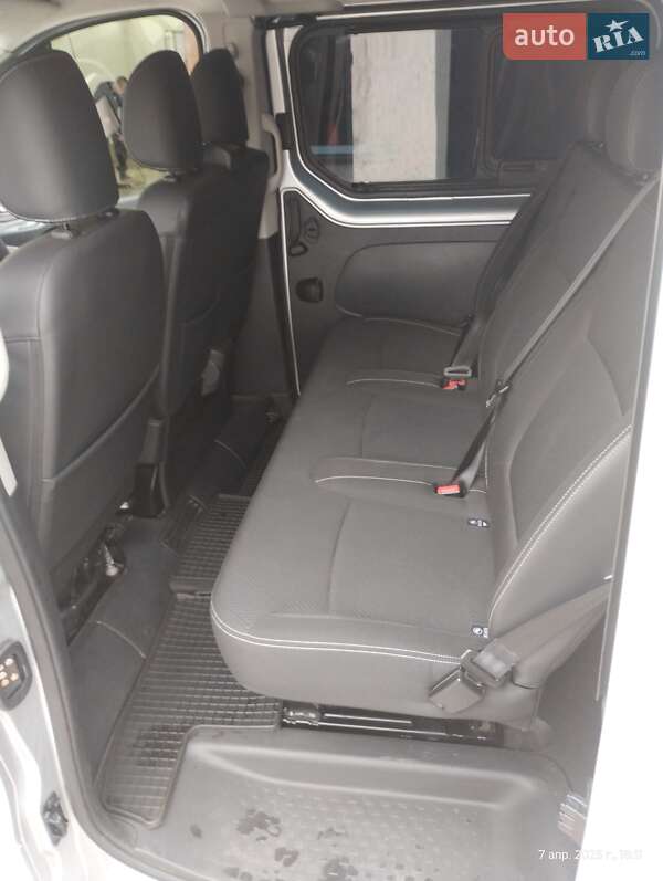 Мінівен Renault Trafic 2017 в Дніпрі