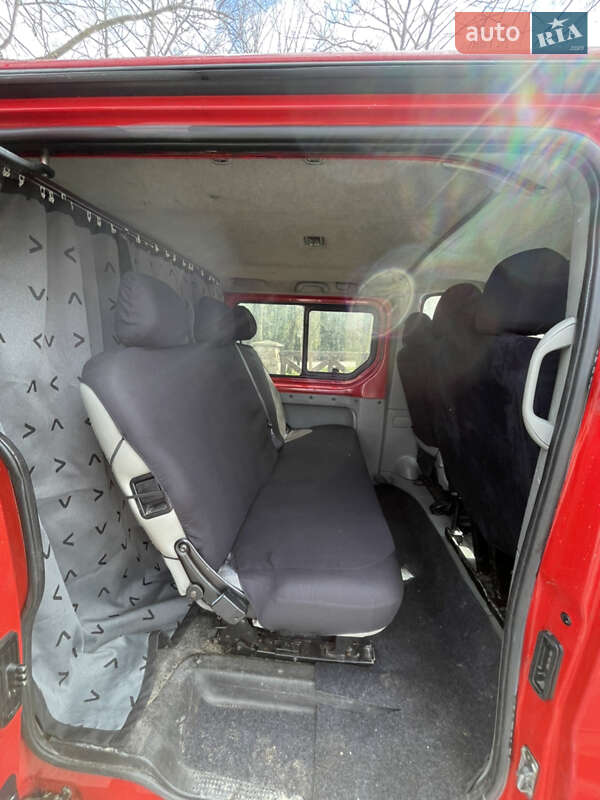 Мінівен Renault Trafic 2003 в Калуші