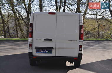 Грузовой фургон Renault Trafic 2019 в 