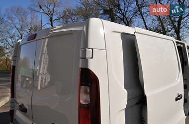 Грузовой фургон Renault Trafic 2019 в 