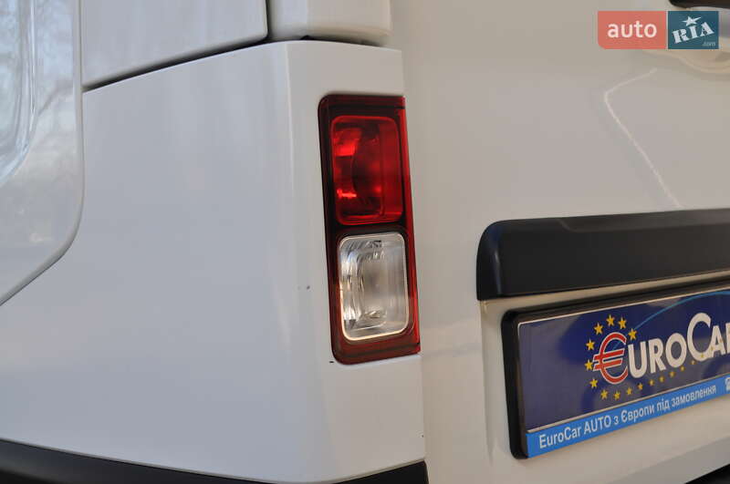 Грузовой фургон Renault Trafic 2019 в Киеве