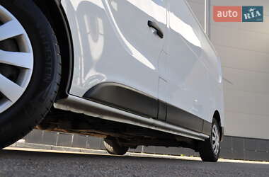 Грузовой фургон Renault Trafic 2019 в 