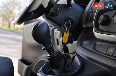 Грузовой фургон Renault Trafic 2019 в 