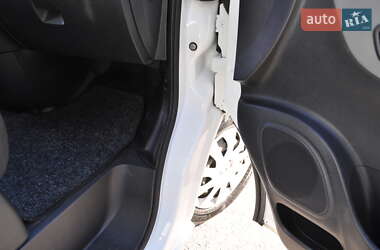 Грузовой фургон Renault Trafic 2019 в 