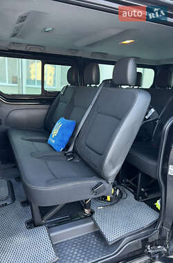 Минивэн Renault Trafic 2016 в 