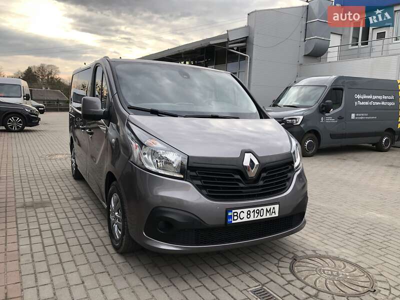 Renault Trafic 2015