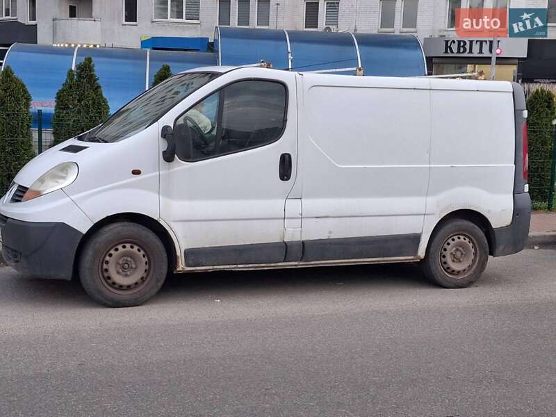 Грузовой фургон Renault Trafic 2007 в 